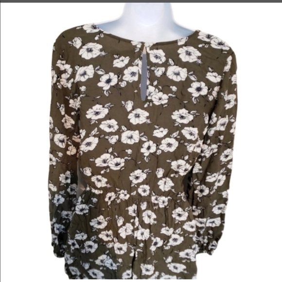 Abercrombie & Fitch Green & White Floral Long Sleeve Women’s Romper Size XS - Picture 2 of 4